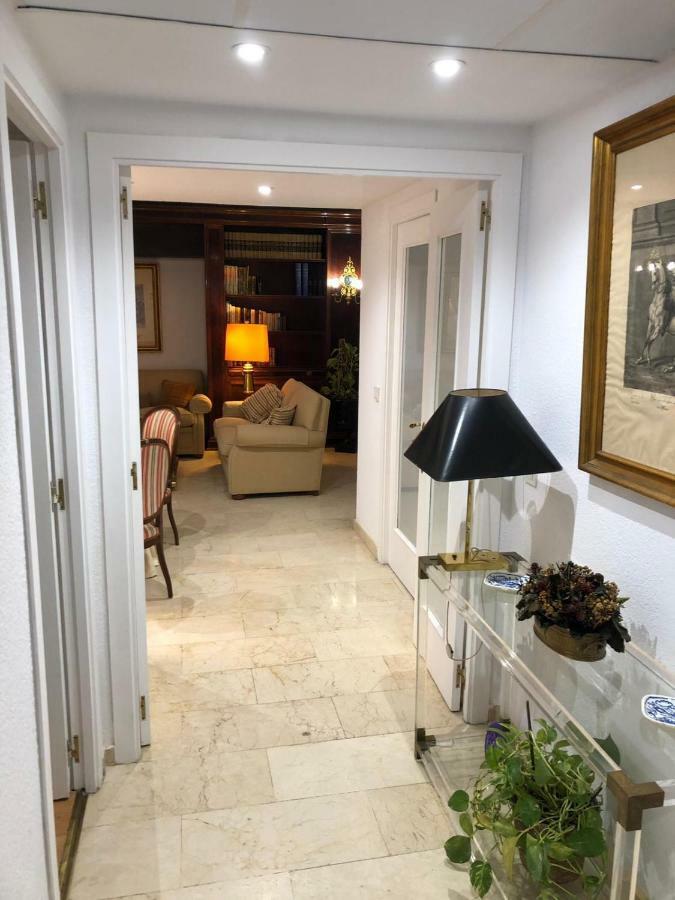 Alojamiento Ronda De Los Tejares Cordova Esterno foto